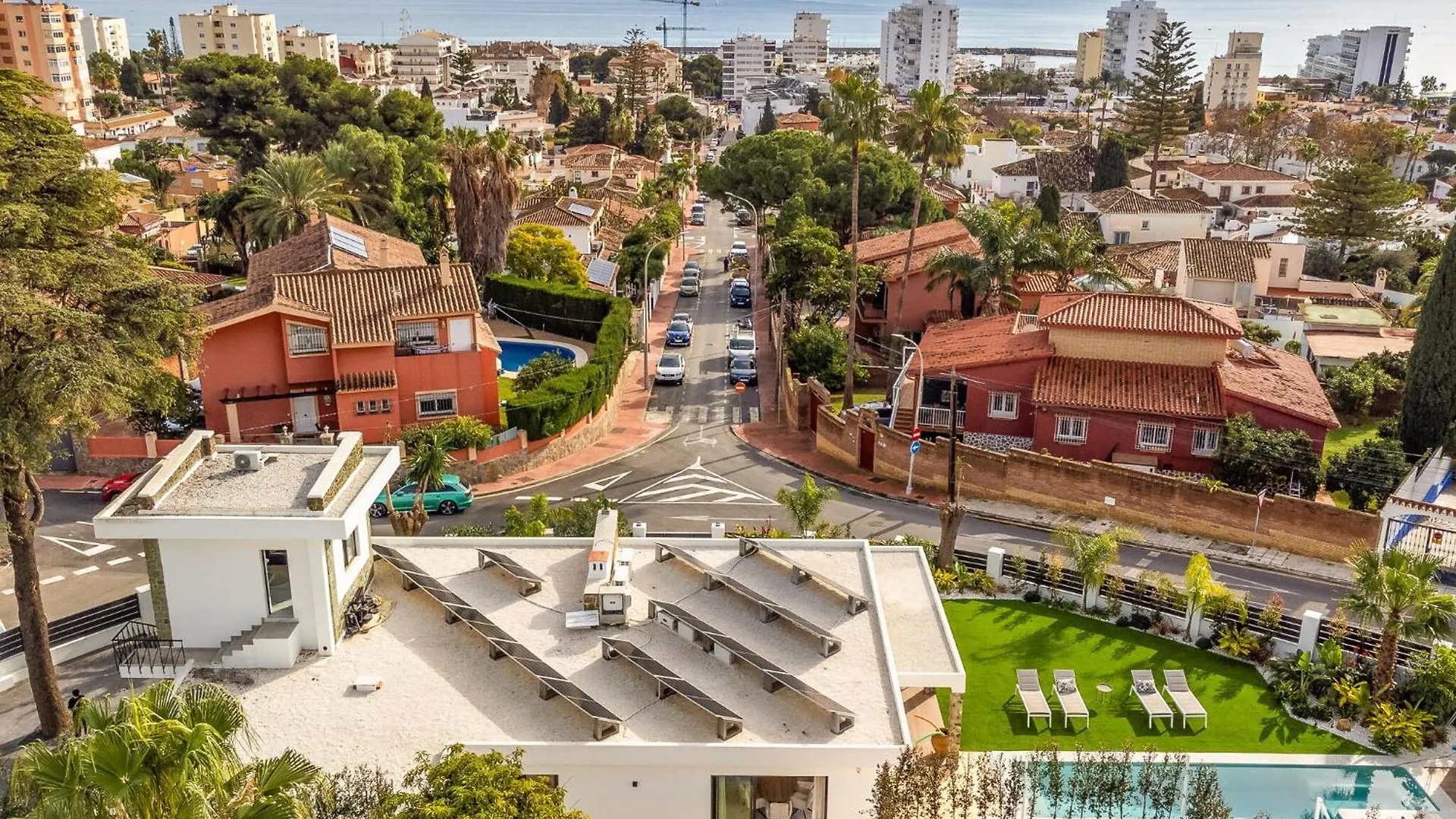 Awesome Home In Benalmadena With Heated Swimming Pool