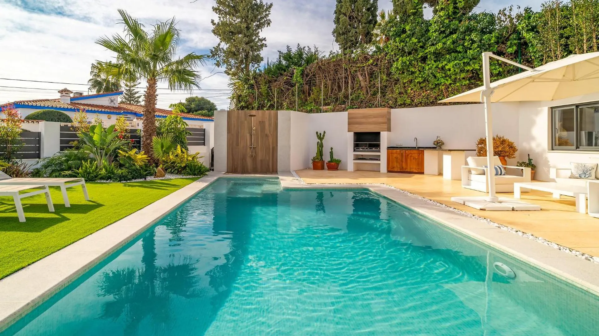 Holiday home Awesome Home In Benalmadena With Heated Swimming Pool